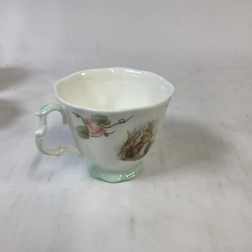 Royal Albert Peter Rabbit Cup Benjamin Bunny Beatrix Potter 1986 F.W.&Co England